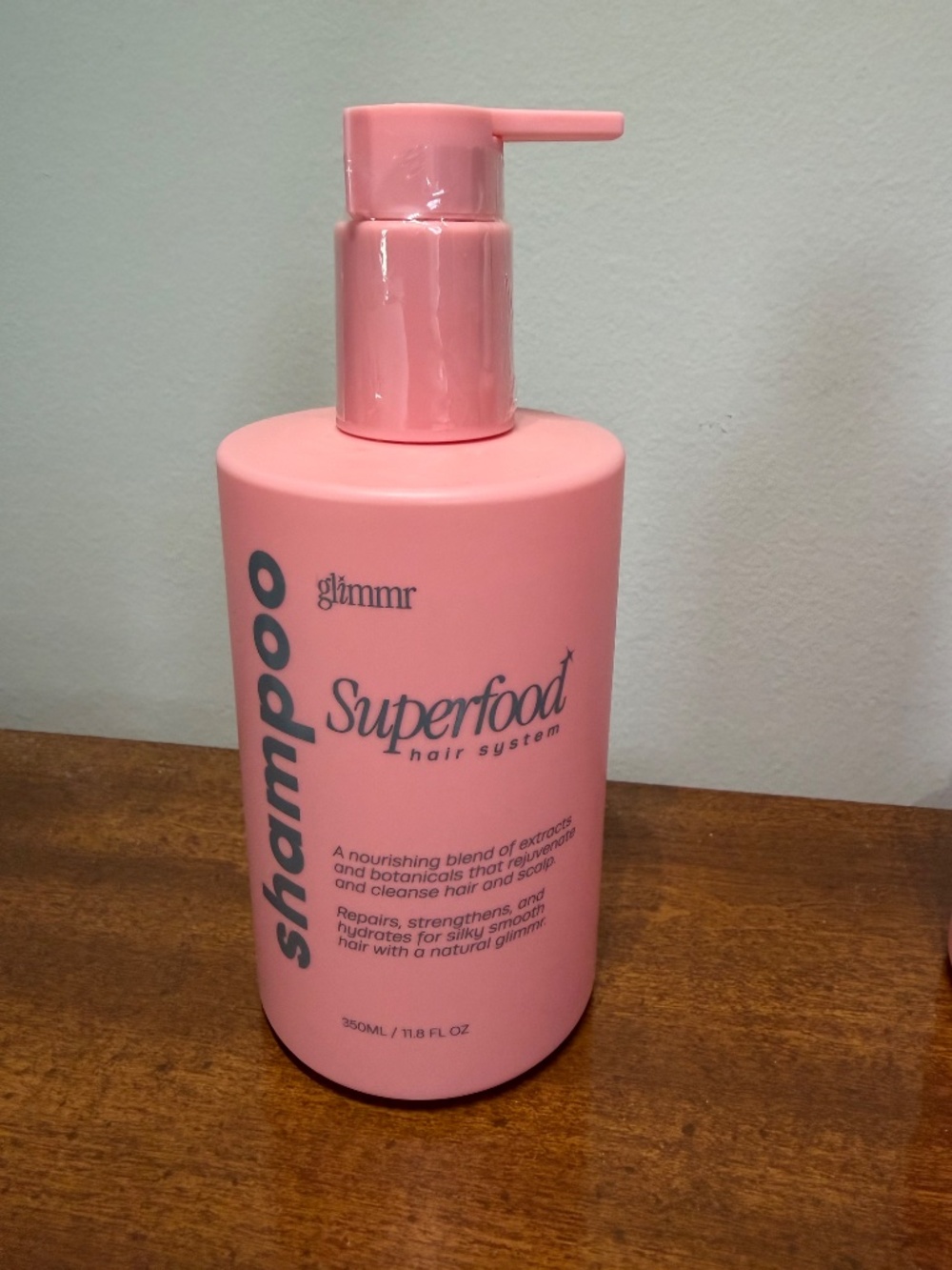 Glimmr Superfood Shampoo and Conditioner - Picture 2 of 3